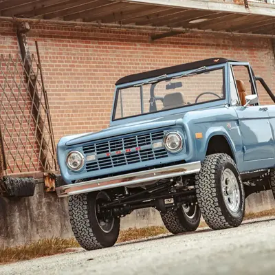 Velocity Classic Ford Bronco