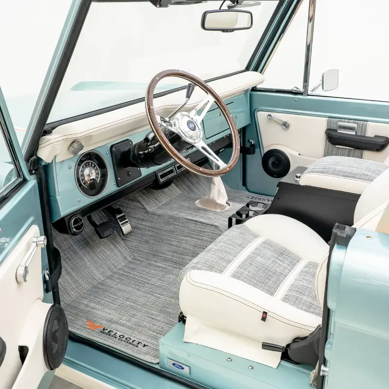 8 Velocity's Modernized Ford Bronco Interoir