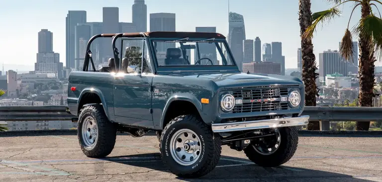 The 10 Best Places in the U.S. to Revel in Classic Car Ownership 