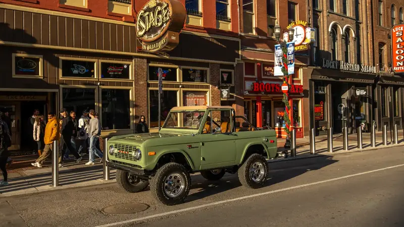 10 Bronco In Nashville