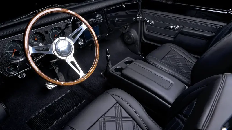 Velocity Chevrolet Blazer interior