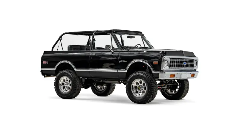 Velocity 1972 Black Chevrolet K5 Blazer_7 Passenger Side Front 3.4