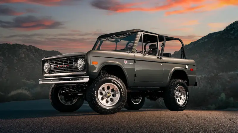 15 Ford Bronco Built By Velocity