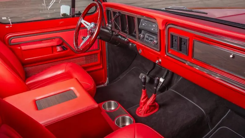 Classic Ford Bronco Passenger side interior