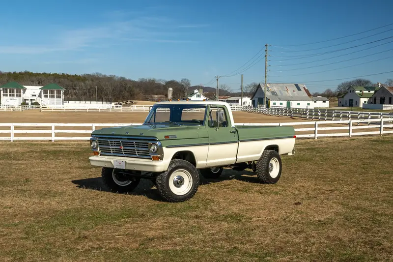 Velocity Ford F-250 Heritage Package