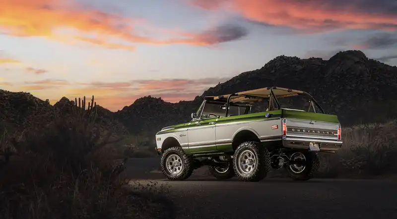 Classic Chevy K5 Blazer Restomod Rear 34