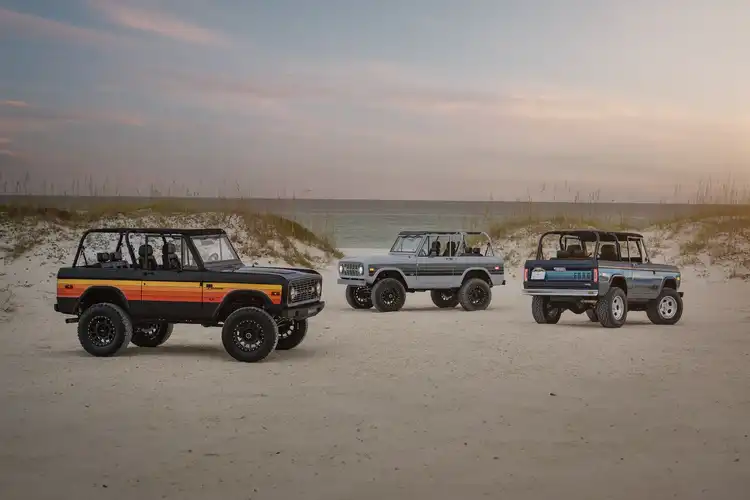 Heritage Series Ford Bronco 04