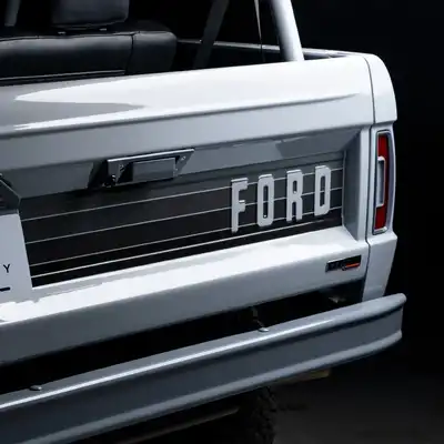 Heritage Series Bronco Sliders 11