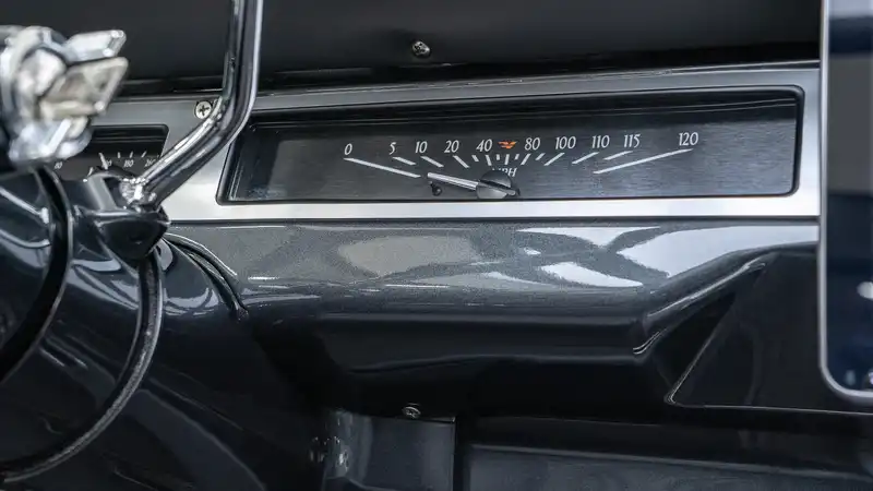 classic International Scout 2 dakota digital gauges