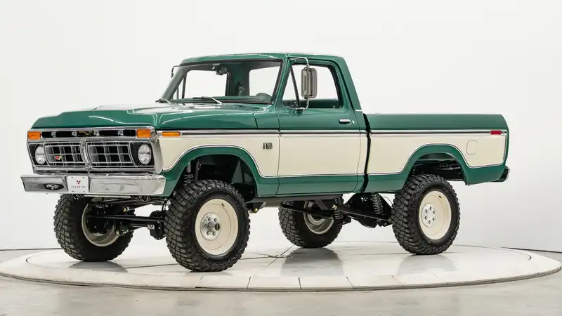 1977 Ford F150 For Sale_3 Drivers Side Front 3.4