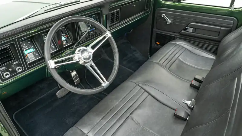 1974 Vintage Ford F100 For Sale_ 14 15 Driver Side Interior