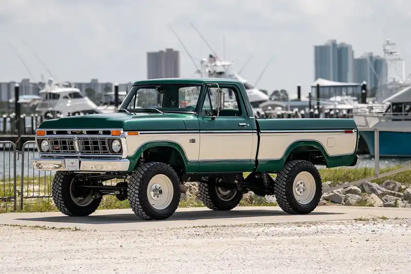 Classic Ford F150 Dent