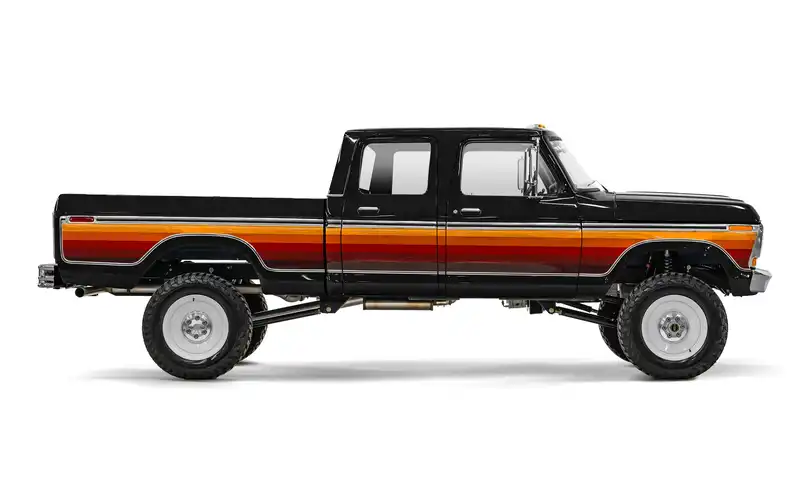 Classic Ford F350 Crew Cab_Side View_Black And Sunset Stripes_063025