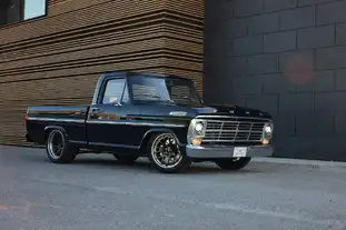 Urban Sophistication_Black Classic Ford F100