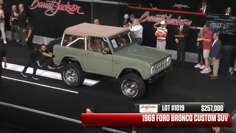 Barrett Jackson Classic Ford Bronco Auction 1019