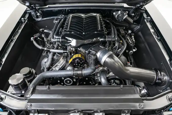 Gen 4X 5.0L Ford Coyote w/ Whipple supercharger, std on Street Series