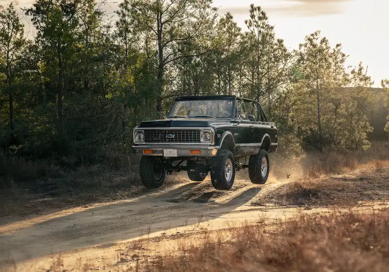 Velocity Chevy K5 Off-Roading 4x4