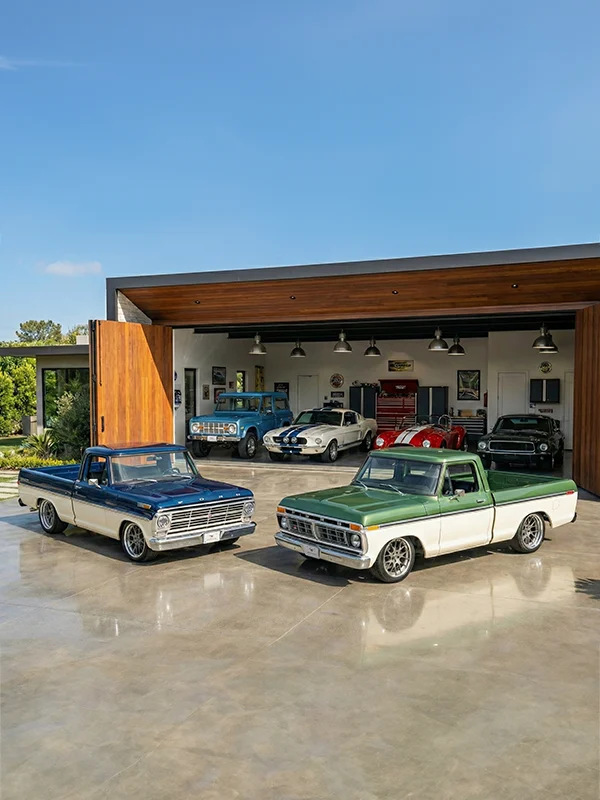 Classic Ford F100 Hero Mobile