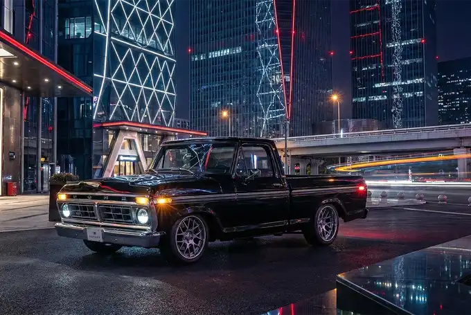 Dentside Classic Ford F100