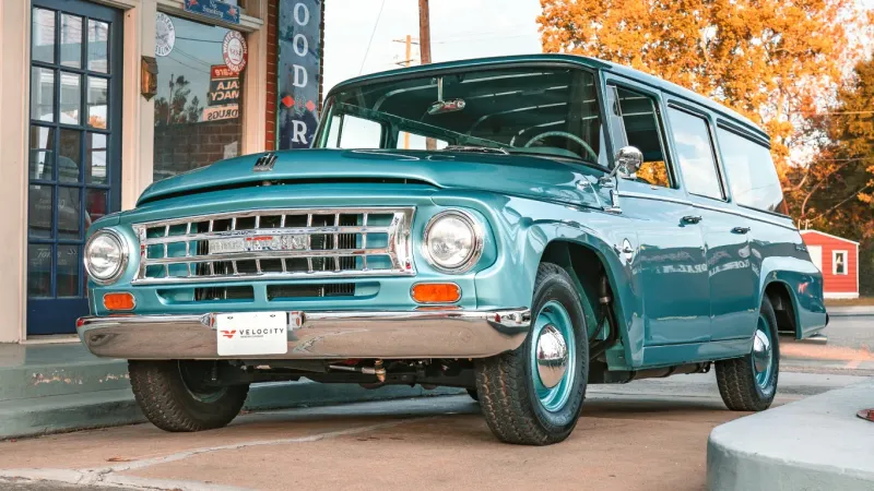 Velocity 1963 IH Travelall