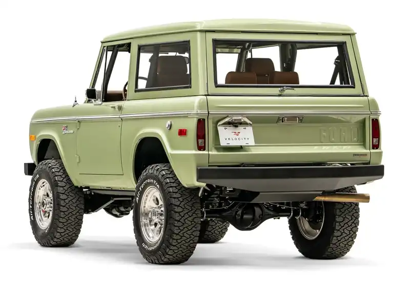 Velocity Classic Ford Bronco Hard Top