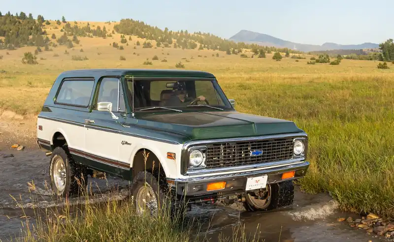 Chevy K5 Blazer
