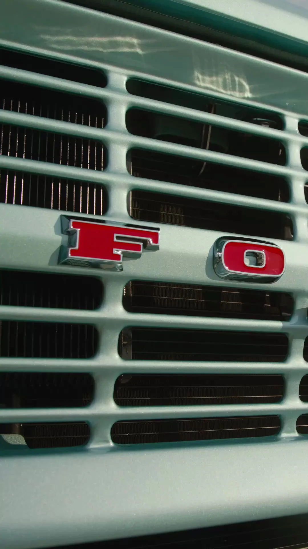 Bronco gallery video