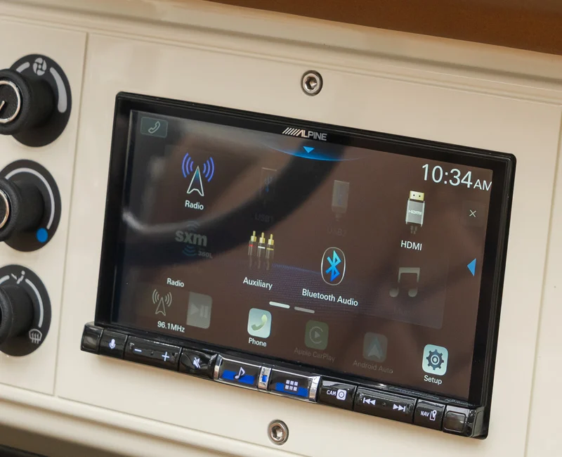 Touchscreen Stereo