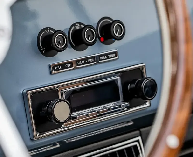 Velocity Bronco Retrosound Bluetooth stereo