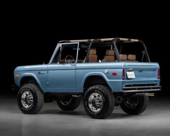 Classic Bronco upgraded 6 Point Roll Cage