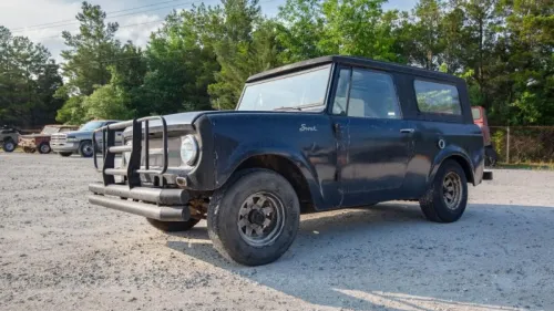 1966 International Scout 800 before restoration