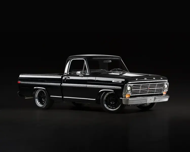 Classic F100 Features 05