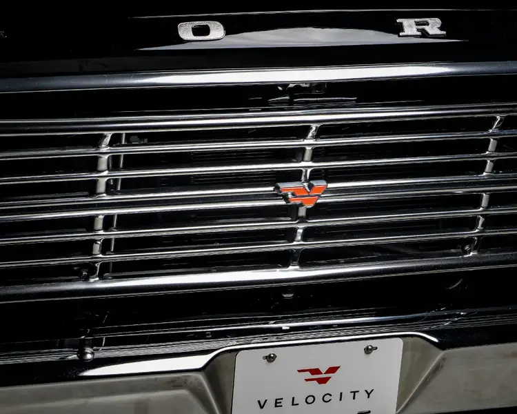 Classic F100 Features 06