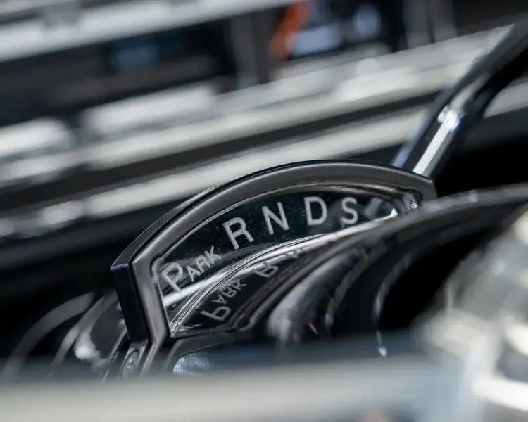 Classic F100 Features 01