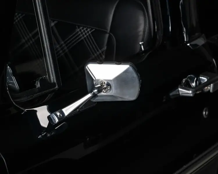 Classic F100 Features 10