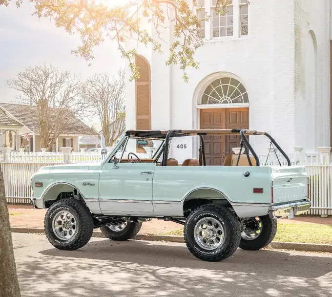Mint Two-Tone K5 Blazer