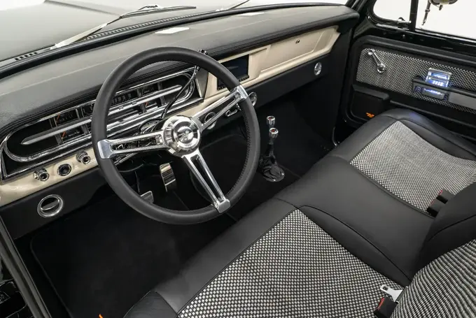 Black and white woven leather heritage Interior