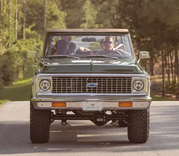Velocity Restored Chevy K5 Blazer 05