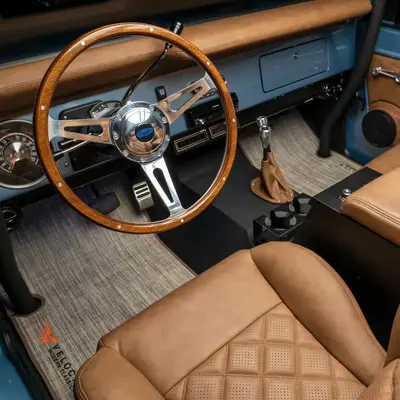 Vintage Bronco Details 01