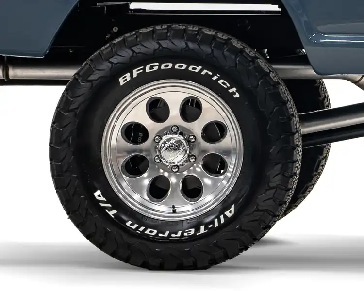 Velocity Ford F250 Bullet Wheels