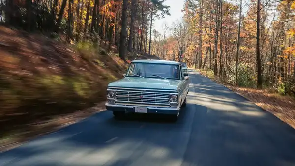 Classic Ford F100 Mountain Road