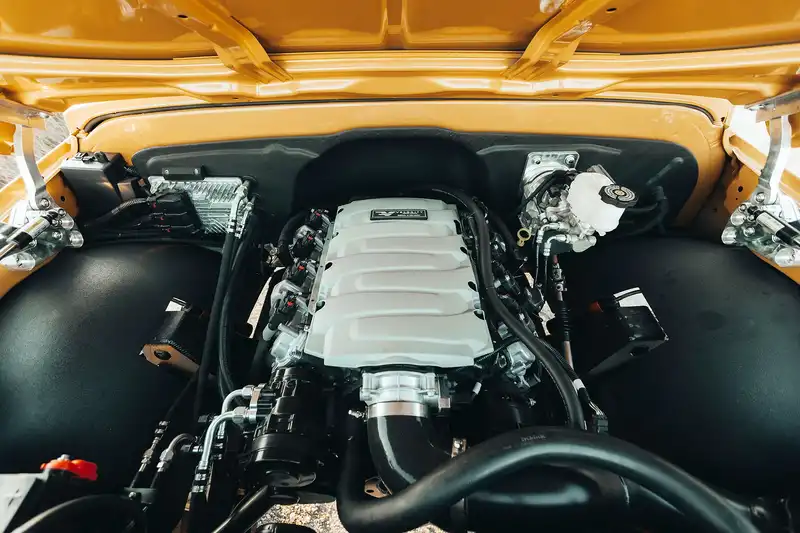 Classic Chevy K5 Blazer Engine War Bonnet