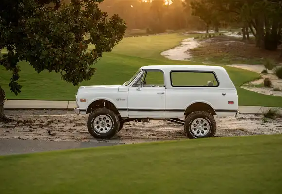 Featured Build: Classic Chevy K5 Blazer Delivers High-Riding Adventures Year-Round