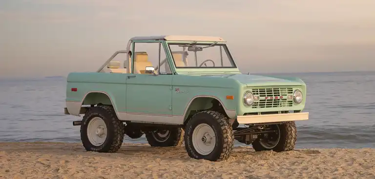 Featured Build: Enjoy Beach Vibes In This Retro-Styled Vintage Ford Bronco Ranger