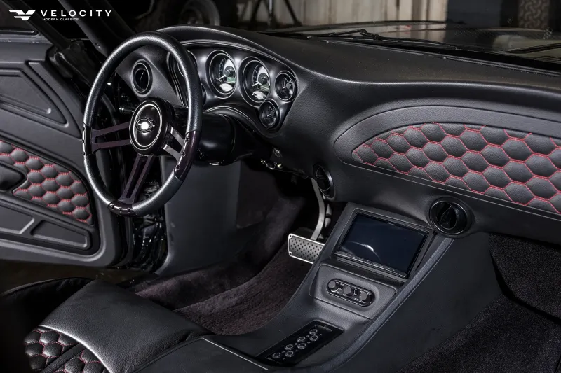 Chevrolet Chevelle Custom front interior