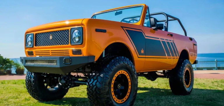This Scout Restomod Was Found in an Oil Field and Resurrected