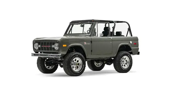 1971 Velocity Ford Bronco_3 Drivers Side Front 3.4