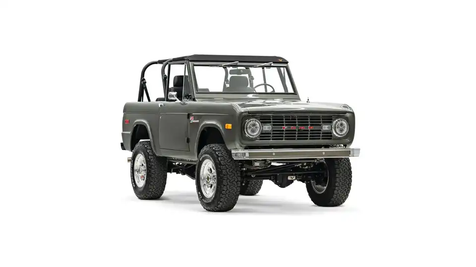 1971 Velocity Ford Bronco_6 Passenger Side Front 