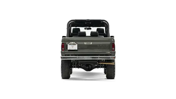 1971 Velocity Ford Bronco_11 Rear Tailgate