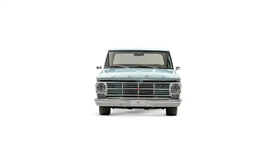 Velocity 1971 Ford F100_5 Front
